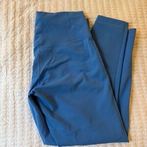 Lululemon Wunder Train High Rise Tight 25”
